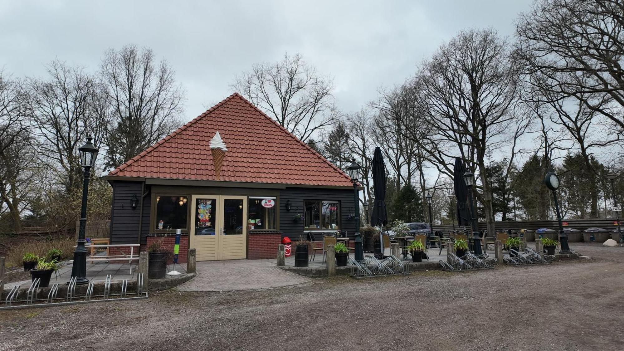 Chalet Kokomo - Gelegen In Bosrijkgebied Van Drenthe Eext Esterno foto